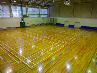 屋内競技場